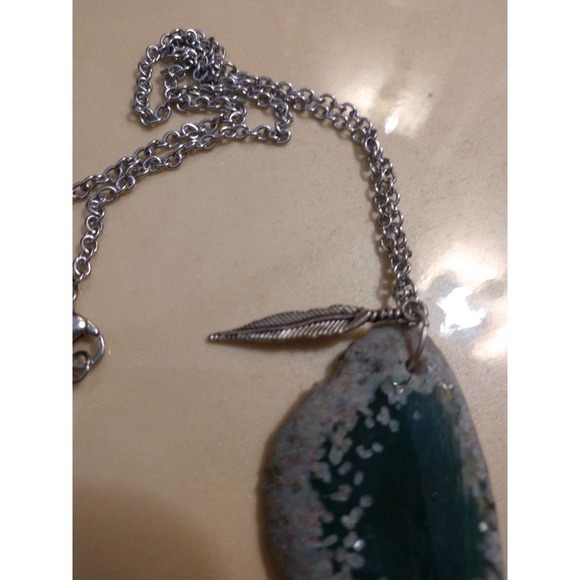 Blue stone Necklace w feather charm boho - Picture 4 of 12